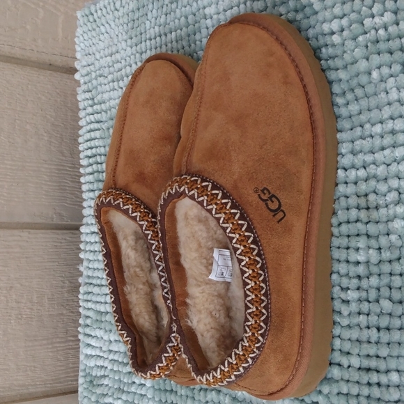 UGG Shoes - UGG Slippers